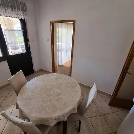 House Jolanda Appartamento