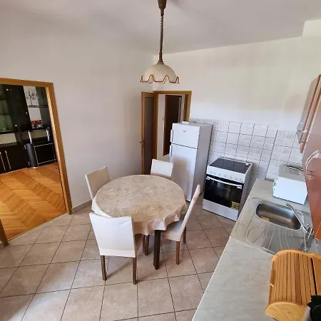 House Jolanda * Medolino